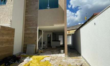 Casa com 3 quartos à venda no Cruzeiro, Ibirité 
