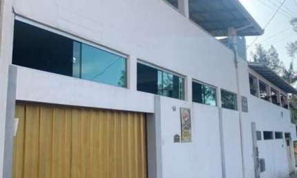 Casa com 3 quartos à venda no Jardim Ipê, Ibirité 