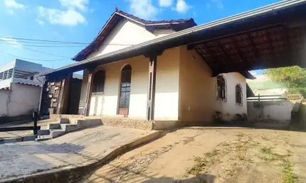 Casa com 3 quartos à venda no Tirol, Belo Horizonte 