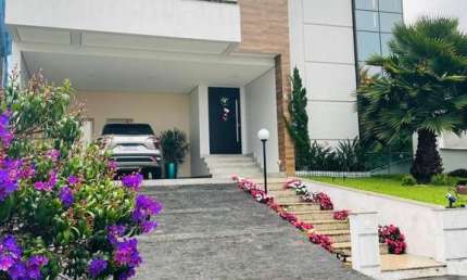 Casa em condomínio fechado com 4 quartos à venda na Ponte Alta, Betim 