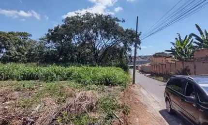 Terreno à venda no Jardim das Alterosas 1ª Seção, Betim 