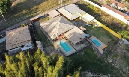 Chácara / sítio com 4 quartos à venda na Zona Rural, Itaguara 