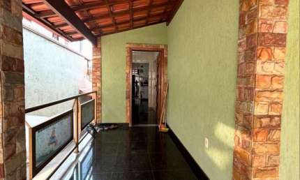 Casa com 3 quartos à venda na Santa Helena (Barreiro), Belo Horizonte  por R$ 1.200.000