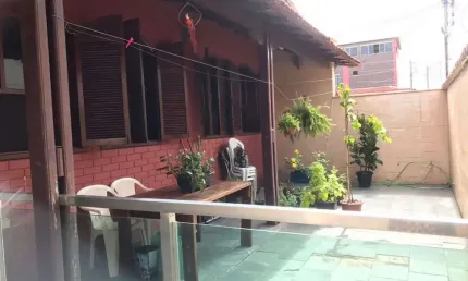 Casa com 3 quartos à venda no Riacho das Pedras, Contagem  por R$ 700.000