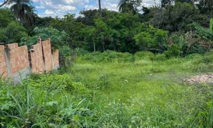 Terreno à venda no Jardim Anchieta, Sarzedo  por R$ 150.000