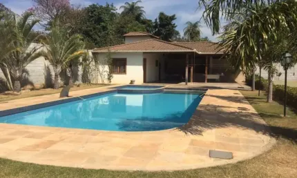 Casa em condomínio fechado com 4 quartos à venda em Quintas da Jangada, Ibirité  por R$ 3.000.000