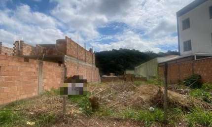 Terreno à venda no Santa Rosa, Sarzedo 