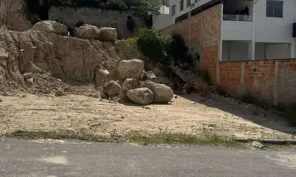 Terreno à venda em Masterville, Sarzedo 