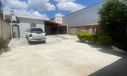 Casa com 3 quartos à venda no Cardoso (Barreiro), Belo Horizonte  por R$ 980.000