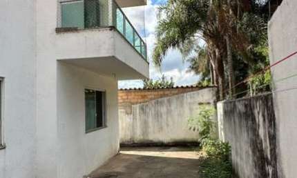 Apartamento com 3 quartos à venda no Cachoeira, Sarzedo  por R$ 240.000