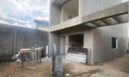 Casa com 3 quartos à venda na Antiga 9, Santa Rosa, Sarzedo