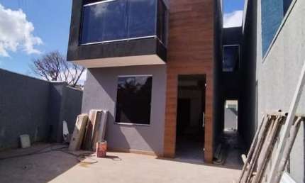 Casa com 3 quartos à venda na Rua Erasmo Martins, Guanabara (Parque Durval de Barros), Ibirité