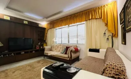Lindo apartamento com área externa em ótima localização