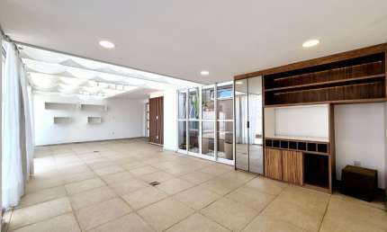 Excelente apartamento com área externa no Cascatinha
