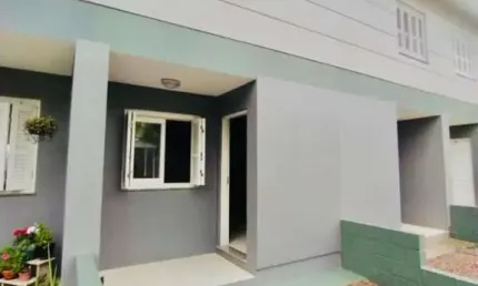 Casa Geminada para Venda em Torres, Centenário, 2 dormitórios, 1 banheiro, 1 vaga