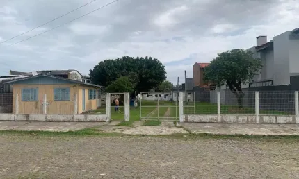 Terreno para Venda em Torres, Stan, 2 dormitórios, 1 banheiro, 1 vaga