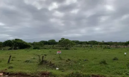 Terreno à venda na Guilherme Cleo Biase, 01, Igra Norte, Torres
