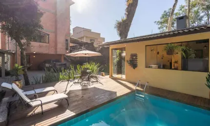 Casa com 3 quartos à venda na Rua Bologna, 129, Cascatinha, Curitiba