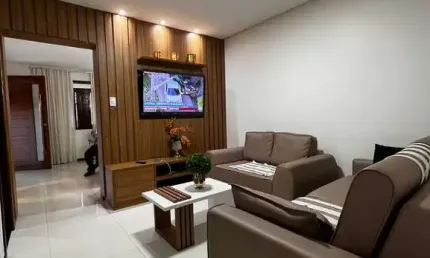 Casa residencial para Venda no Condomínio Parque das Azaléias, Parque Ipê, Feira de Santana 2 quartos 1 suíte, 2 salas, 2 banheiros, 2 vagas 200,00 m²