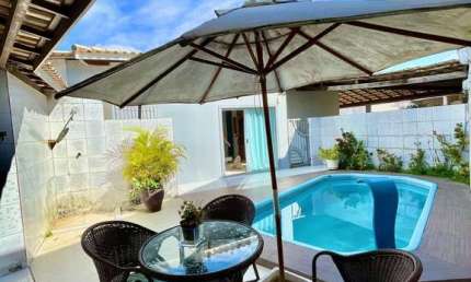 Casa residencial para Venda no Condomínio Vila Bella, Calumbi, Feira de Santana 3 quartos, 1 sala, 2 banheiros, 2 vagas, 227,00 m² área total.