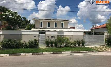 Casa residencial para Venda na AV. centenário no Sim, Feira de Santana 3 suítes, 2 salas, 3 banheiros, 4 vagas, 380,00 m² área total.