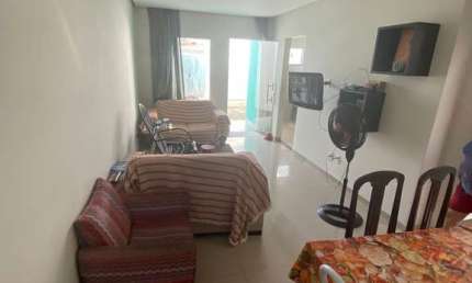 Casa residencial para Venda em rua pública, Sim, Feira de Santana, 2 quartos, 1 suíte, 1 sala, 2 banheiros, 1 vaga, 125m² área total.