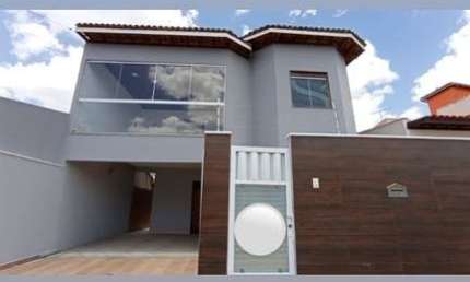 Casa residencial para Venda em rua pública, Cidade Nova, Feira de Santana, 5 quartos, 3 suítes, 4 salas, 5 banheiros, 3 vagas, 250m² área total.