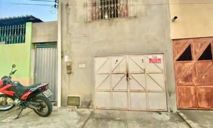 Casa residencial para Venda em rua Pública no Centro, Itaberaba, 3 quartos, 1 sala, 1 banheiro, 1 vaga, 125,97m² área total.