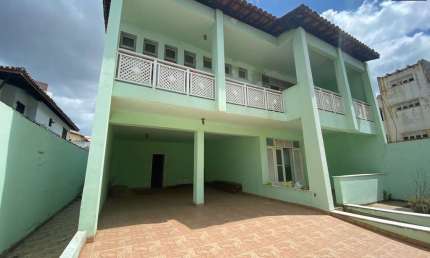 Casa residencial para Venda em rua pública, Piatã, Salvador, 8 quartos, 2 suítes, 4 salas, 4 banheiros, 4 vagas, 413m² área total.