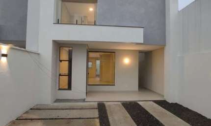 Casa residencial para Venda em rua Pública na Mangabeira, Feira de Santana, 3 quartos, sendo 1 suíte, 1 sala, 2 banheiros, 1 vaga 121,16 m² área total