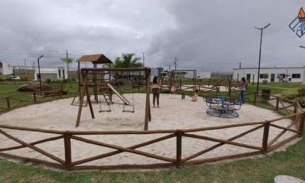 Terreno residencial para Venda no condomínio Jardim das Tulipas, Nova Esperança, Feira de Santana, 200,00 m² área total.