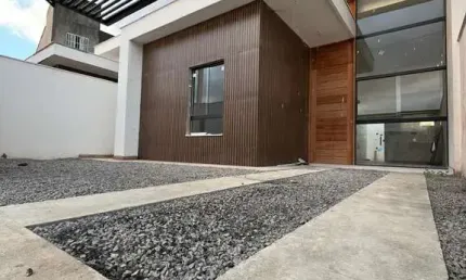 Casa residencial para venda em rua pública, sim, feira de santana, 3 quartos, 1 suíte, 1 sala, 2 banheiros, 2 vagas, 154,m² área total.