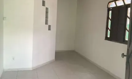 Casa para Venda em rua publica no centro, Feira de Santana, com 3 quartos, 1 sala, 538m² de área total.