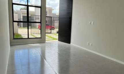 Casa residencial para Venda em rua pública, Parque Ipê, Feira de Santana, 3 quartos, 1 suíte, 1 sala, 2 banheiros, 2 vagas, 150m² área total.