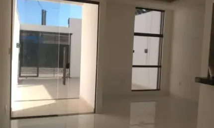 Casa residencial para Venda em rua Pública na Conceição, Feira de Santana, 3 quartos sendo 1 suíte, 1 sala, 2 banheiros, 2 vagas, 87,41 m² área total