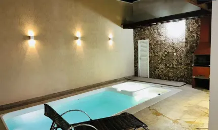 Casa residencial para Venda em rua pública, Cidade Nova, Feira de Santana, semi mobiliada, Piscina, 3 suítes, 1 sala, 4 banheiros, 1 vaga, 100m² área