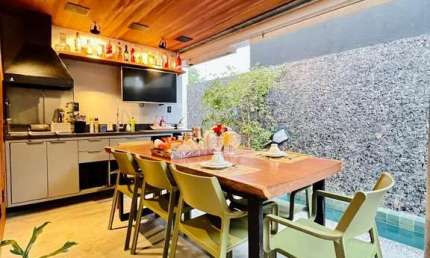 Casa residencial para Venda em condominio fechado no Sim, Feira de Santana, 2 quartos, sendo 1 suíte, 1 sala, 3 banheiros, 2 vagas