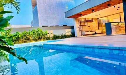 Casa residencial para Venda em condominio fechado, Sim, Feira de Santana, Piscina, 3 suítes, 2 salas, 4 banheiros, 6 vagas, 525m² área total.