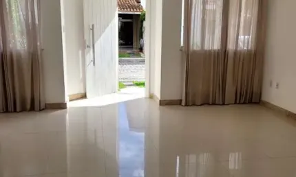 Casa residencial para Locação em condomínio fechado, Lagoa Salgada, Feira de Santana, 4 suítes, 3 salas, 5 banheiros, 1 vaga, 150m² área total.