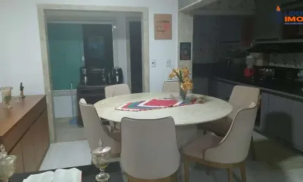 Casa residencial para Venda em Condomínio fechado, Papagaio, Feira de Santana, 3 suítes, 2 salas, 4 banheiros, 2 vagas, 190m² área total.