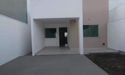 Casa residencial para Venda em Rua Pública, no Sim, Feira de Santana, 3 quartos, sendo 1 suíte, 1 sala, 2 banheiros, 1 vaga, 186 m² área total.