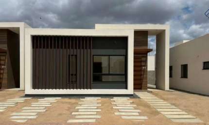 Casa residencial para Venda em condomínio fechado, Sim, Feira de Santana, 3 suítes, 1 sala, 3 banheiros, 3 vagas, 231m² área total.