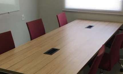 Sala Comercial no Capuchinhos, para Locação, Mobiliada, Capacidade 6 Pessoas, no Club 4 Work, em Feira de Santana, Área de 15 m².