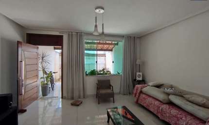 Casa residencial para Venda em rua Publica, Mangabeira, Feira de Santana, 3 quartos sendo 1 suíte, 1 sala, 2 banheiros, 2 vagas