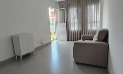 Casa residencial para Venda em condomínio fechado, Sim, Feira de Santana, 3 quartos, 1 suíte, 1 sala, 2 banheiros, 2 vagas, 100m² total.