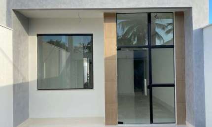 Casa no Sim, 3 Quartos, 1 Suíte, 100% na Laje, Porcelanato, para Venda, em via Pública, em Feira de Santana, Área Total de 160 m².