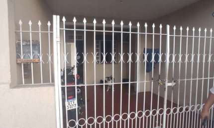Casa residencial para Venda em rua pública, Caseb, Feira de Santana, 3/4, 2 salas, 1 banheiro, 1 vaga de garagem, 290m² área total