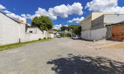 Terreno à venda na Rua Canadá, 1284, Bacacheri, Curitiba