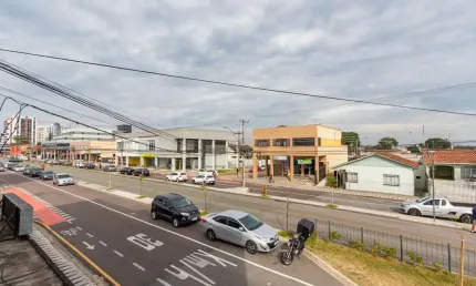 Terreno comercial à venda na Avenida Winston Churchill, 1481, Capão Raso, Curitiba