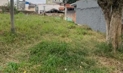 Terreno à venda na Rua Daisy Luci Berno, 3662, Portão, Curitiba